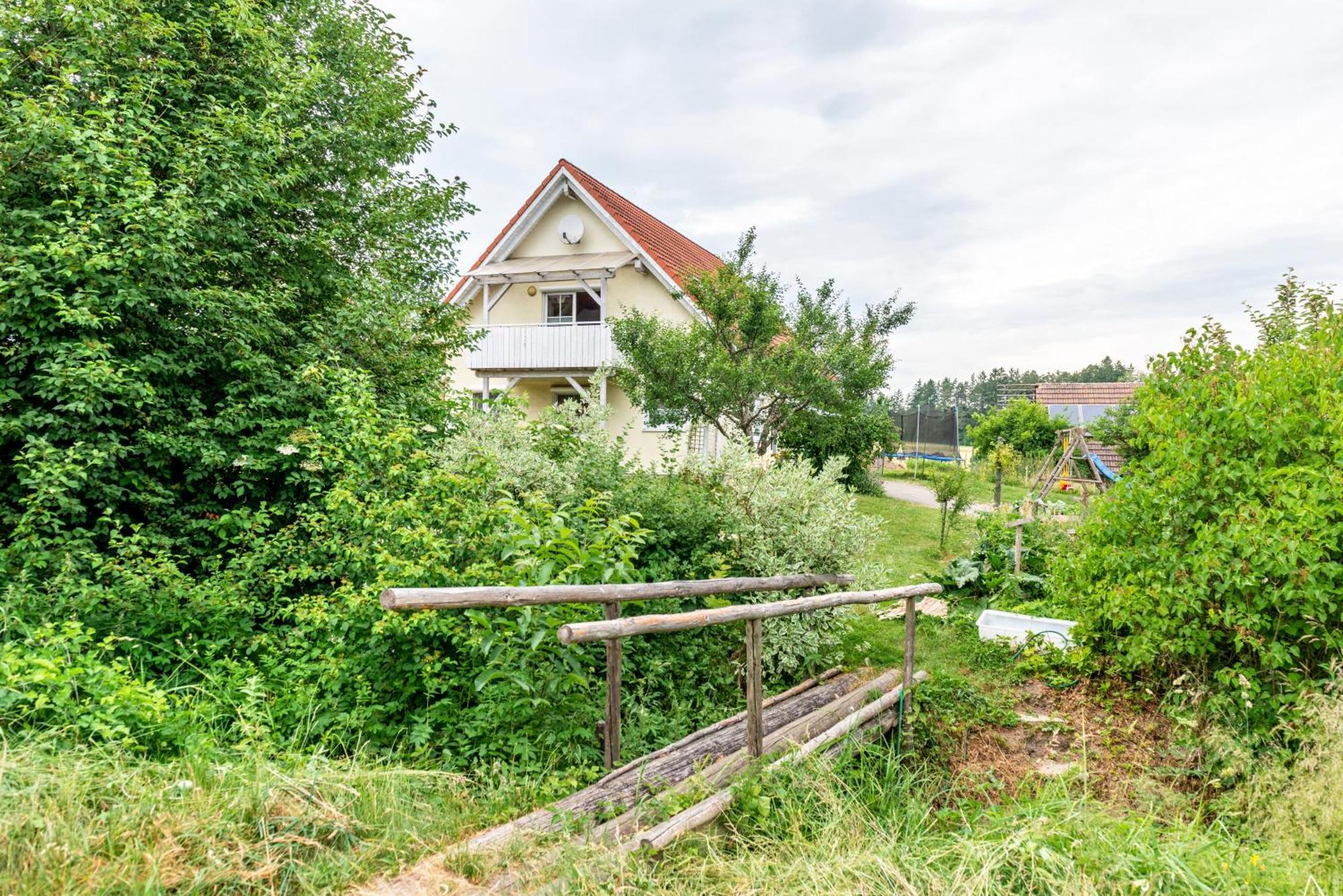 Beutenmuehle Straussenfarm Dach Owingen Exteriör bild